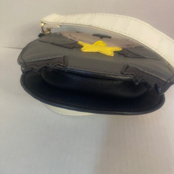 Sleepyville Critters sea otter crossbody bag - Picture 4 of 5